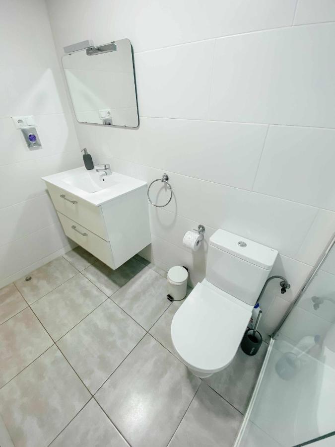 Stunning 2 Bedroom Apartment With Pool View Alicante Dış mekan fotoğraf